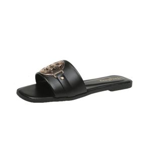 [Free Shipping] Plus-Size Fashionable Slippers 2025 Elegant And Versatile Solid Color With Metal Accents Square-Toe Flat Beach Sandals