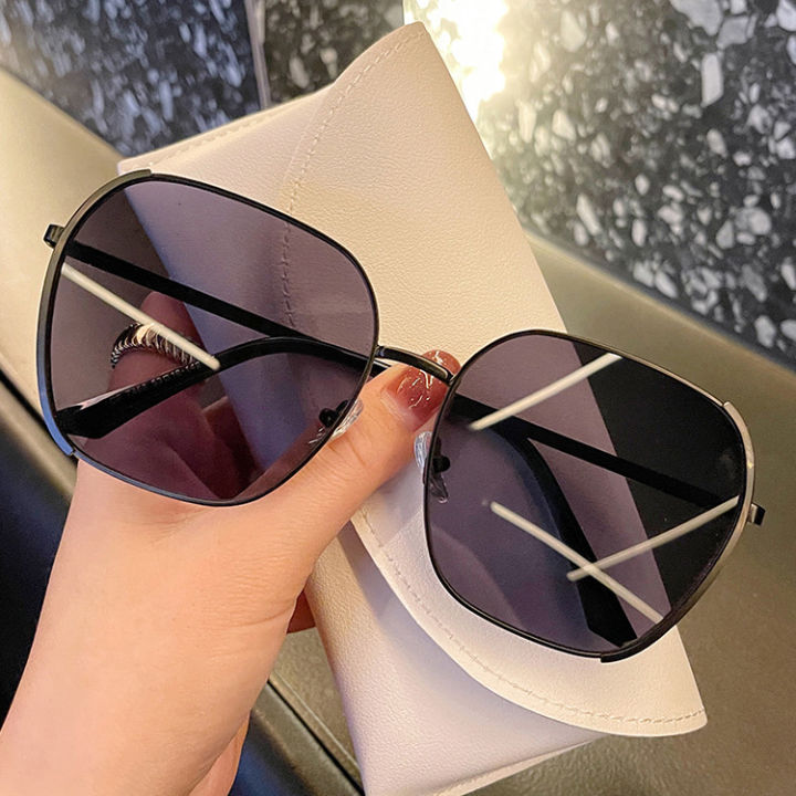 Metal Square Sunglasses Men Women Oversized Vintage Gradient Sun