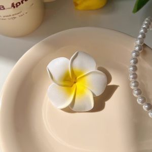 Cute Love Heart Waist Clip Women Tightening Waistband Pin Korean Fashion Anti-glare Buckle Brooch Fixed Clothes Dress Trouser Waist Change Small Waist Buckle