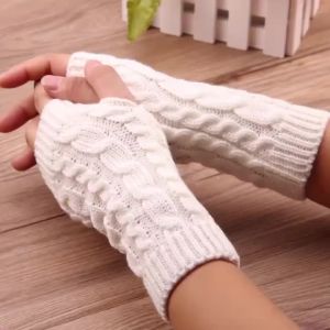 NEW Women Hand Warmer Winter Gloves Fashion Knitting Faux Wool Mitten Warm Fingerless Glove Gants Femme women gloves
