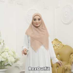 SAUDIA RAWIS / HIJAB SEGITIGA RAWIS