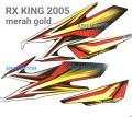 LIS BODY STRIPING STIKER BODY YAMAHA RX KING 2005 WARNA MERAH EMAS KUALITAS SUPER. 