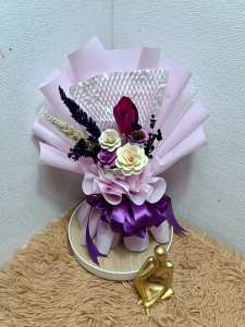 Princess Mini Bouquet with Real Dried Flowers – Elegant Gift & Decor  Perfect for Any Occasion