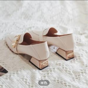 Huilm giày Cao Gót Nữ Giày Nữ Da Mềm Chính Hãng Cao 4Cm Giày Cao Gót Dày Mũi Vuông Mùa Mới 2024 Giày Da Nữ Gót Trung Bình Dễ Phối Đồ Thời Trang Giày Công Sở Giày Dự Tiệc Giày Nữ Giá Rẻ Nhất giày