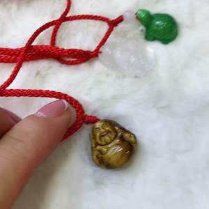 Vòng cổPhật Di Lặc đá ngọc cẩm thạch bình an cho bé luôn vui vẻ lạc quan yêu đời