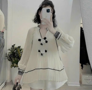 QC_Set đi tiệc áo kiểu Tơ Ánh Kim Quảng Châu đính nơ hoa ngực phối quần Tapta – set đồ dạo phố dự tiệc nhẹ nhàng