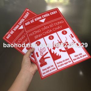 Bảng Nơi để bình chữa cháy kèm hướng dẫn sử dụng
