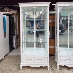(Free Ongkir) Lemari Pajangan 2 Pintu Elegant Style / Pajangan Kaca / Kabinet Kaca