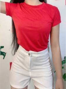 ชุดเซ็ตแฟชั่นใส่สบาย เสื้อยืดคอกลม+กางเกงขาสั้นบางเบา