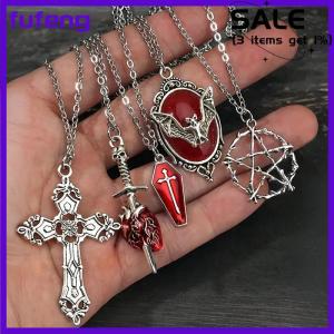 fufeng 5pcs Gothic Vòng cổ thiết lập cho phụ nữ Halloween đồ trang sức trái tim BAT Spider chéo Mặt dây chuyền Áo len chuỗi hợp thời trang hàng ngày phụ kiện Quà Tặng