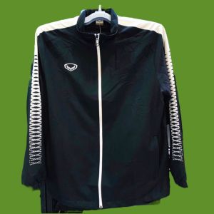 เสื้อแทร็คสูทผ้าร่มมีซับในตาข่าย แขนยาวพิมพ์ลายแกรนด์สปอร์ต รหัส : 020-228