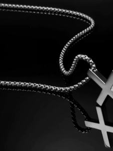 Pure Titanium Cross Pendant Handmade Mirror Jewelry Grade Polished Premium Feeling Couple American Pendant Hip Hop Sweater Chain Necklace