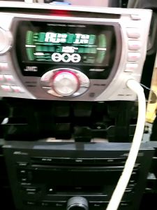 Đầu CD Aux usb tháo xe INOVA : hãng JVC KW GX56T