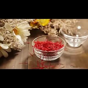 5g Iranian Saffron Tea  Premium saffron authentic Tibetan product imported from Iran suitable for men and women to steep in water or tea for menstrual health promotes blood circulation and eliminates stagnation -152c4c8b
