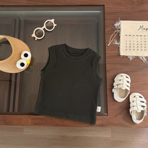 Korean-style boys summer clothing 2026 Baby overalls shorts for infants and toddlers cool and trendy plaid casual shorts