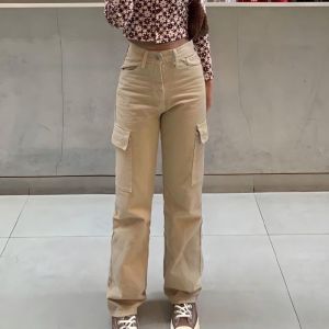 Celana Cargo Wanita Highwaist Kulot Cargo Wanita Korean Style Cargo Wanita Saku Samping Terbaru 2024 Rekomendasi Celana Kekinian
