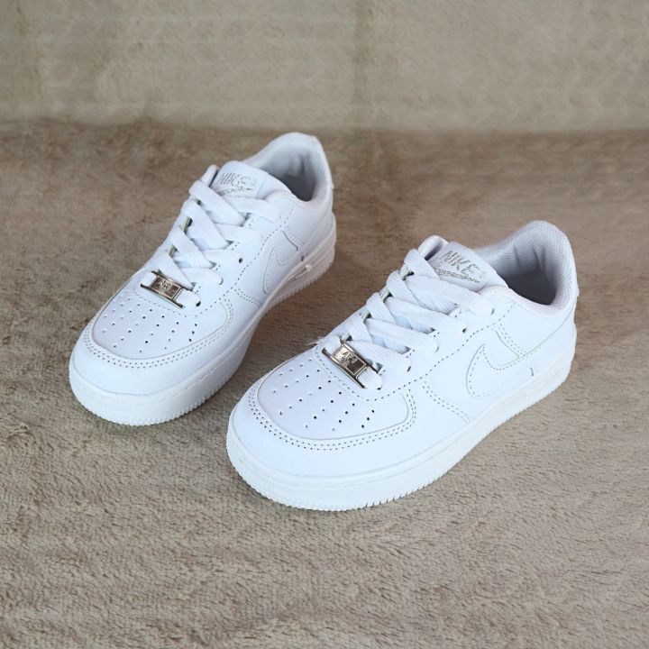 Kids white sale gym shoes