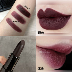 European and American style matte velvet lipstick in black purple-red chocolate and plum red cos Christmas makeup for a Latin dancer on stage