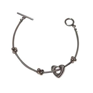 Adjustable Beaded Bracelet With Alloy Heart Charm And User Friendly Resin Beads For Women Girls Gift