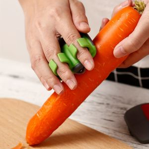 1pc Vegetable Peeler with Non-Slip Rubber Grip & Ergonomic Handle - Heavy-Duty Stainless Steel & Heat-Resistant Construction Food-Safe Carrot & Pumpkin Peeler for Kitchen