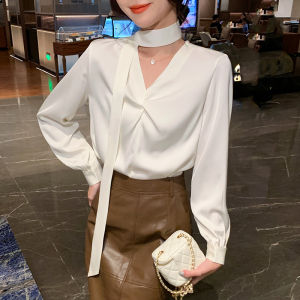 AMMIN 2024 Autumns new long sleeved commuter chiffon blouse is a simple and elegant blouse in a solid color