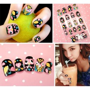 Kuku Palsu Doraemon Kuku Karakter Kartun 24pcs/Kotak Gratis Lem Cair