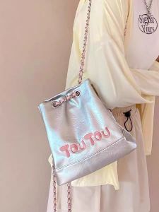 Balo 2IN1 T0u T0u Màu Bạc Chống Nước Trending Size 22.5cm (Auth Tuồn Chính Hãng)