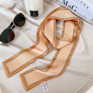 DOI4RE ผ้าพันคอไหมพรม ผ้าคลุมไหล่ อุปกรณ์เสริมผ้าพันคอ เรโทร สำหรับผู้หญิง ผ้าพันคอผ้าพันคอผ้าพันคอ เน็กไท แถบลายทาง อุปกรณ์เสื้อผ้าจัดระเบียบ ริบบิ้นคาดศีรษะ ภาษาฝรั่งเศสคำ ผ้าพันคอพิมพ์ลาย ผ้าพันคอสไตล์เกาหลี ผ้าพันคอไหมไหม ผ้าพันคอยาวขนาดเล็ก