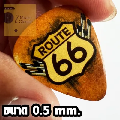 ปิ๊ก สำหรับกีต้าร์โปร่ง ขนาด 0.5 mm ลายเยอะ สวยงามมาก