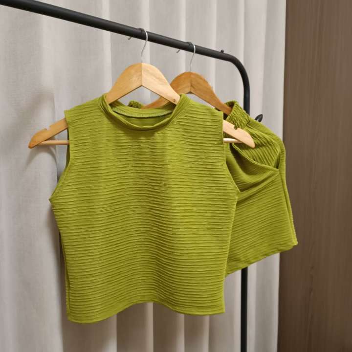 NEWLY TOP AND SHORT AESTHETIC CLOTHES FOR WOMEN