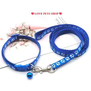 Bộ dây dắt Chó Mèo nhỏ kèm vòng cổ chuông họa tiết dấu chân (mẫu mới) - Love Pets Shop
