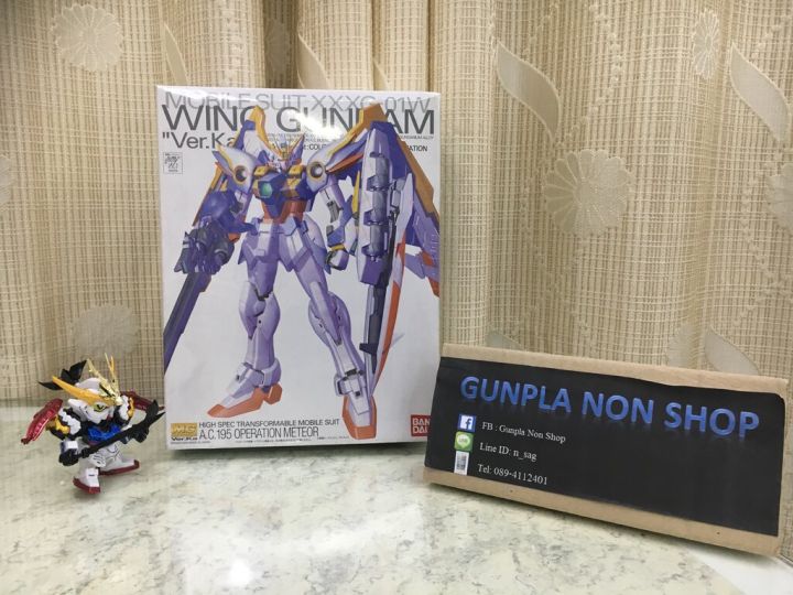 W. I. P MG 1/100 XXXG-01W WING GUNDAM VER K.A Paint used: Mizu paint solid hi-nu blue Mizu paint solid white Mizu paint solid thin grey Mizu paint solid red Mr. DIY