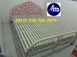 Giường ngủ sắt tròn khung giường bằng thép siêu bền màu kem - dùng cho 2 3 người nằm giá rẻ tại xưởng Nội Thất ATD