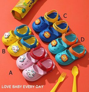 Sandal Anak Karakter Import SDL328: Nyaman & Aman