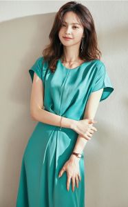 Đầm xanh ngọc cổ tròn tay liền vai dáng xòe