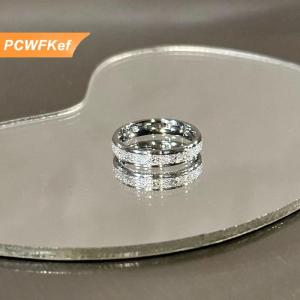 【PCWFKef】 แหวนคู่แฟชั่นมันเงาทรงเรขาคณิต2ชิ้นสำหรับผู้ชายผู้หญิงสวยอเนกประสงค์ทุกวันแหวนสีดำสีขาวของขวัญเครื่องประดับ