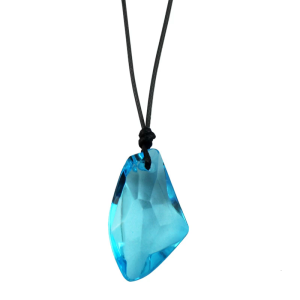 Stylish Blue Resin/Plastic Pendant Necklace Comfortable Wear Neckchain For Professional Occasion
