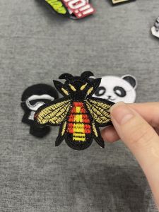 Miếng Sticker Thêu Ủi hình logo hình ngộ nghĩnh cao cấp