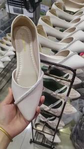 Pointed Toe WomenS Flat Shoes 2025 New Spring And Autumn Shallow Soft Sole Work Shoes Elegant WomenS Loafers