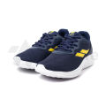 SEPATU RUNNING MILLS SPECTER. 