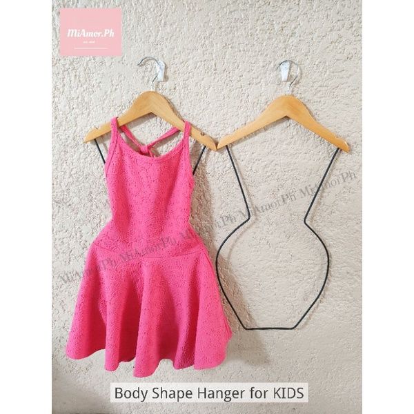 (KIDS) Body Shape Wooden Hanger for Kids Clothes Swimwear Hanger