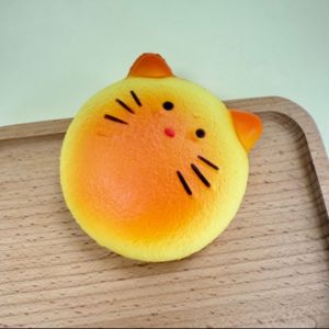 DIVATEN Slow Rebound Simulation Bread Pinch Hand Relaxation Photo Props Squeeze Stress Toy Novelty Stress Relief Realistic Food Fidget Toy Party Gift