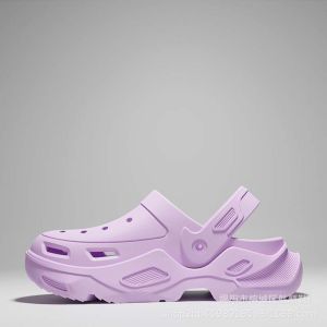 Summer Clog Shoes For Men And Women Dual-Use Closed-Toe Hollow Beach Shoes Lightweight CoupleS EVA Sandals