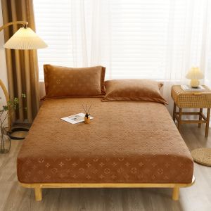 Thick Milk Velvet Bed Sheet Cover Fitted Bed Sheet Garterized Design Single/Double/Full/Queen/King Size