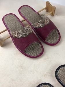 Spring And Autumn Leather Slippers For Women Indoor Summer CoupleS Silent Sweat-Absorbing Home Slippers MenS Soft Sole European Style Linen Floor Sandals