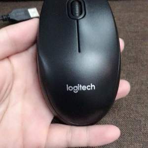 Chuột Vi tính PC dành cho Văn Phòng. Đơn giản độ bền cao. Logitech B100 Full-size Corded Mousee