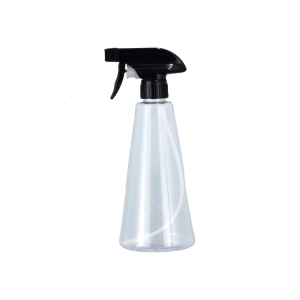 Reusable BPAfree Sprayer Bottle with Adjustable Nozzle for Cleaning Gardening and Pet Care 500ml