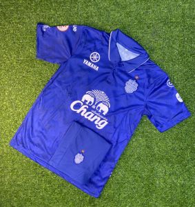 ชุดกีฬา ชุดบอลทีม. แมนยู  ยูไนเต็ด Manu United 2023-2024 รุ่นใหม่ล่าสุด( เสื้อพร้อมกางเกง)เนื้อผ้าดีใส่สบายราคาถูกๆเลยครับ