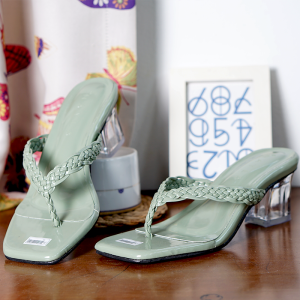Sandal Wanita Heels Hak Kaca 5 Cm Model Kepang Jepit KC-006