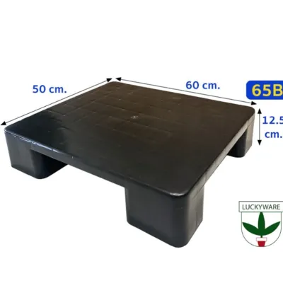 พาเลตสีดำทึบ ขนาด 60x50cm (ยี่ห้อวัฒนา 65B) พาเลทพลาสติก รับน้ำหนักได้ 100kg พาเลทหน้าทึบ ชั้นวางของพาเลท